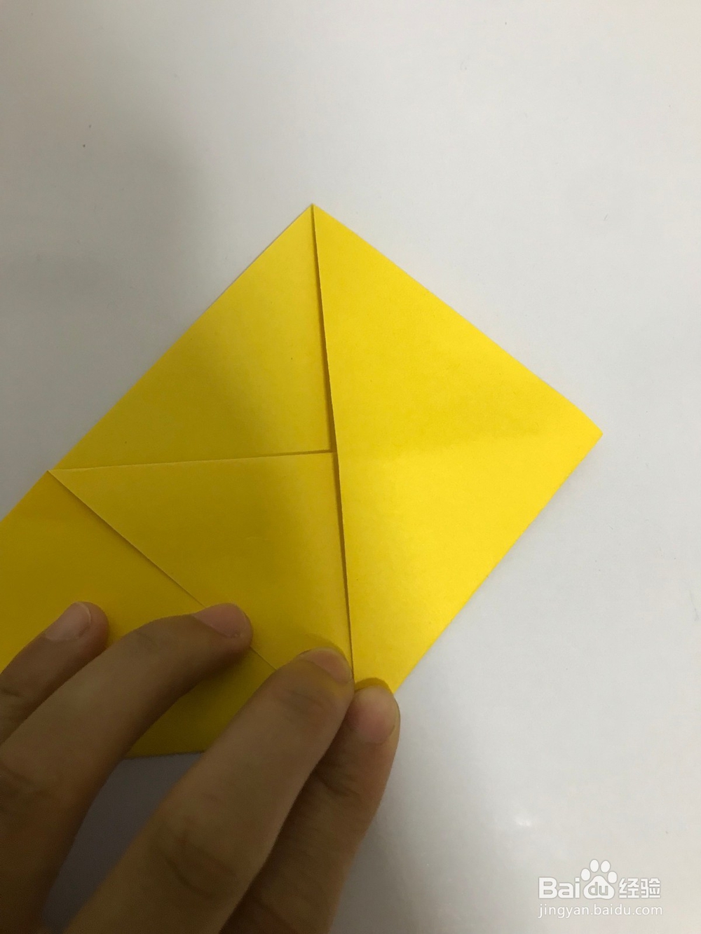 折一只可爱的小老鼠书签