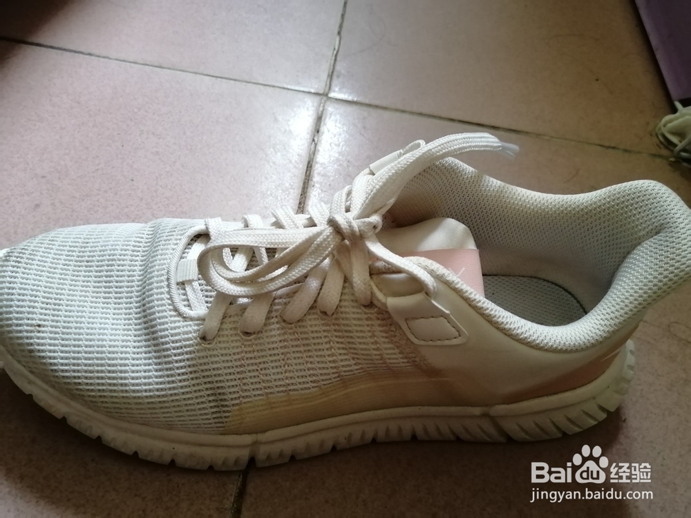 鞋带如何系成螺旋头
