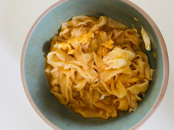 试试这碗番茄浓汤手擀面