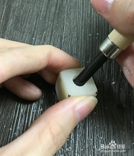 如何制作玲珑骰子