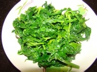 炝芹菜叶的做法