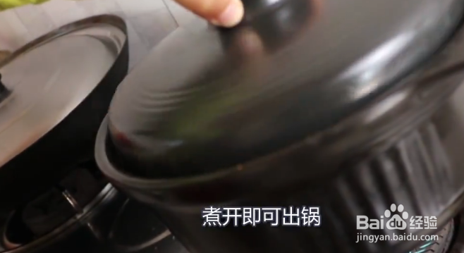 如何做又香又辣的驱寒冬季牛肉砂锅解馋