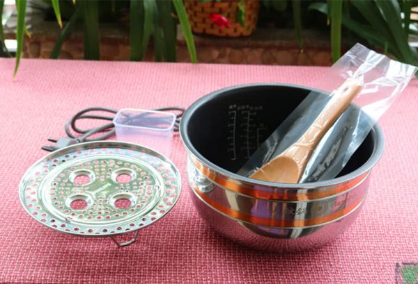 五花肉腊肠豇豆焖饭