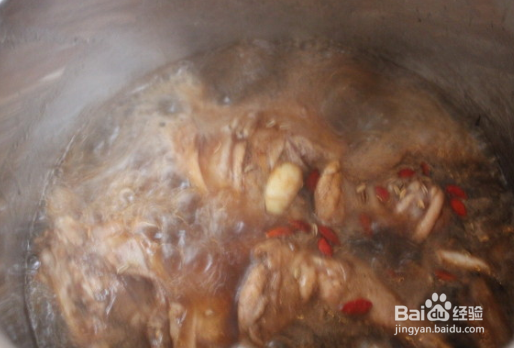 蘑菇炖兔腿的做法