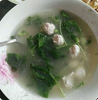 鸡肉圆子汤的做法