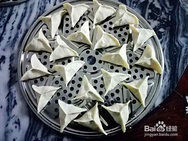 三角形饺子皮的包法