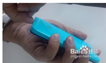 小米2s后盖怎么打开