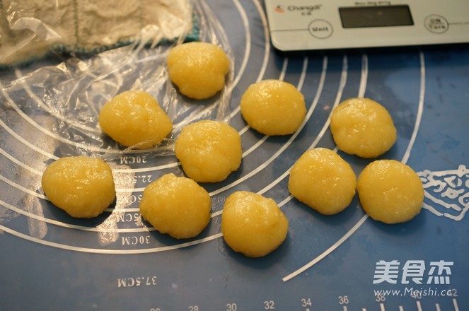 老婆饼【美的电磁炉食谱】