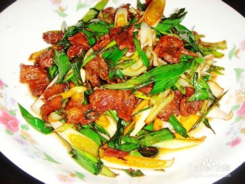 蒜菜炒肉的做法