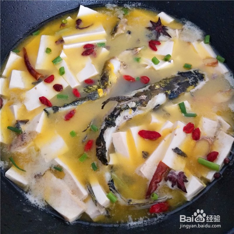 家常鱼汤的简单做法