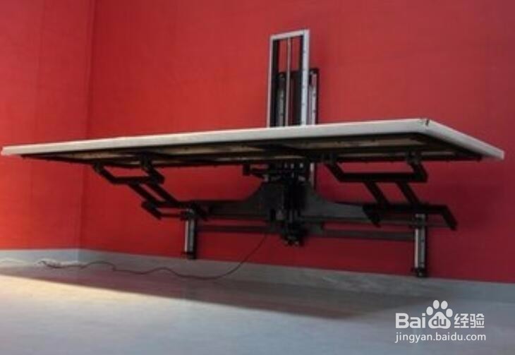 画架如何装订墙上