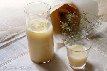 养乐多绿茶怎么做
