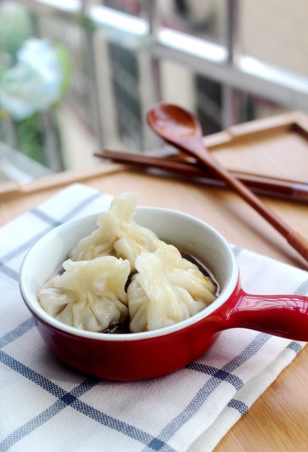 猪肉白菜香菇饺子