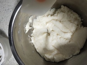 后蛋法零失败戚风蛋糕的做法