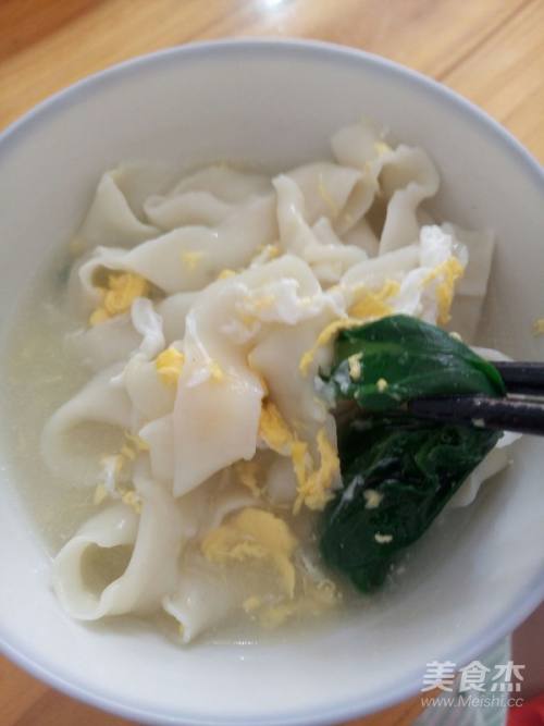 瘦肉鸡蛋面的做法