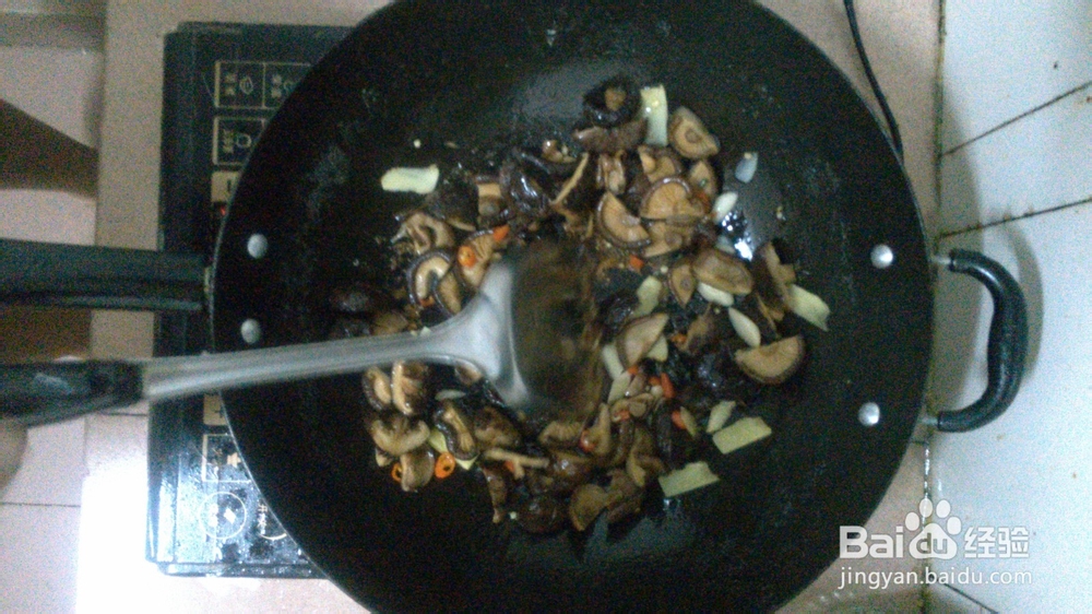 新手怎么做香菇炒肉