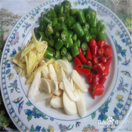 土豆片炒五花肉