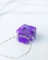 卡片纸手工制作立体钻石成为情人节表达饰品