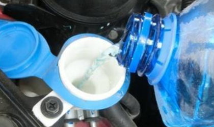 玻璃水没放净又冻了怎么办