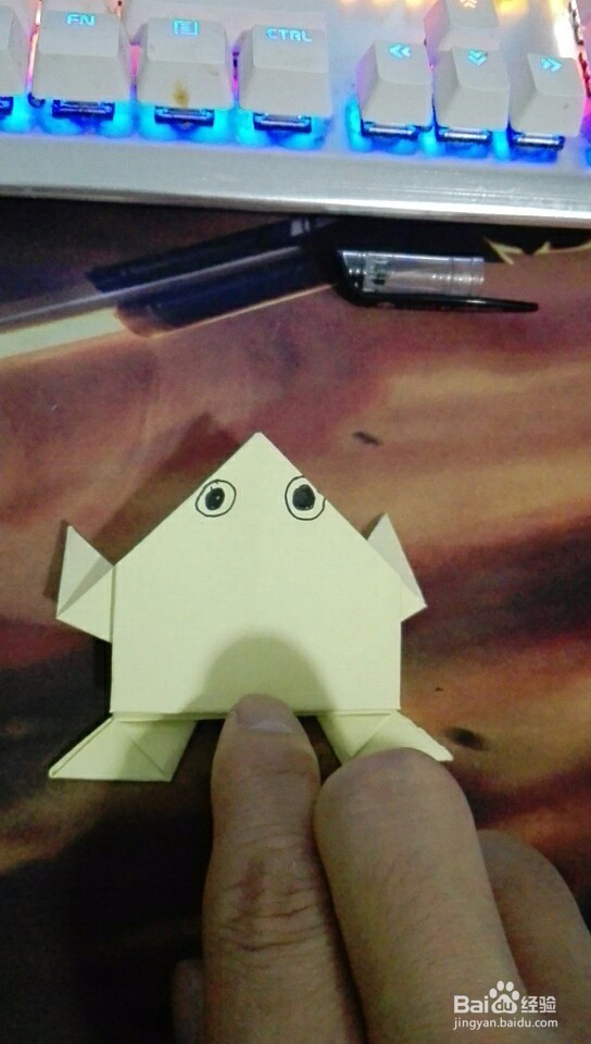 怎样折一个会跳的青蛙