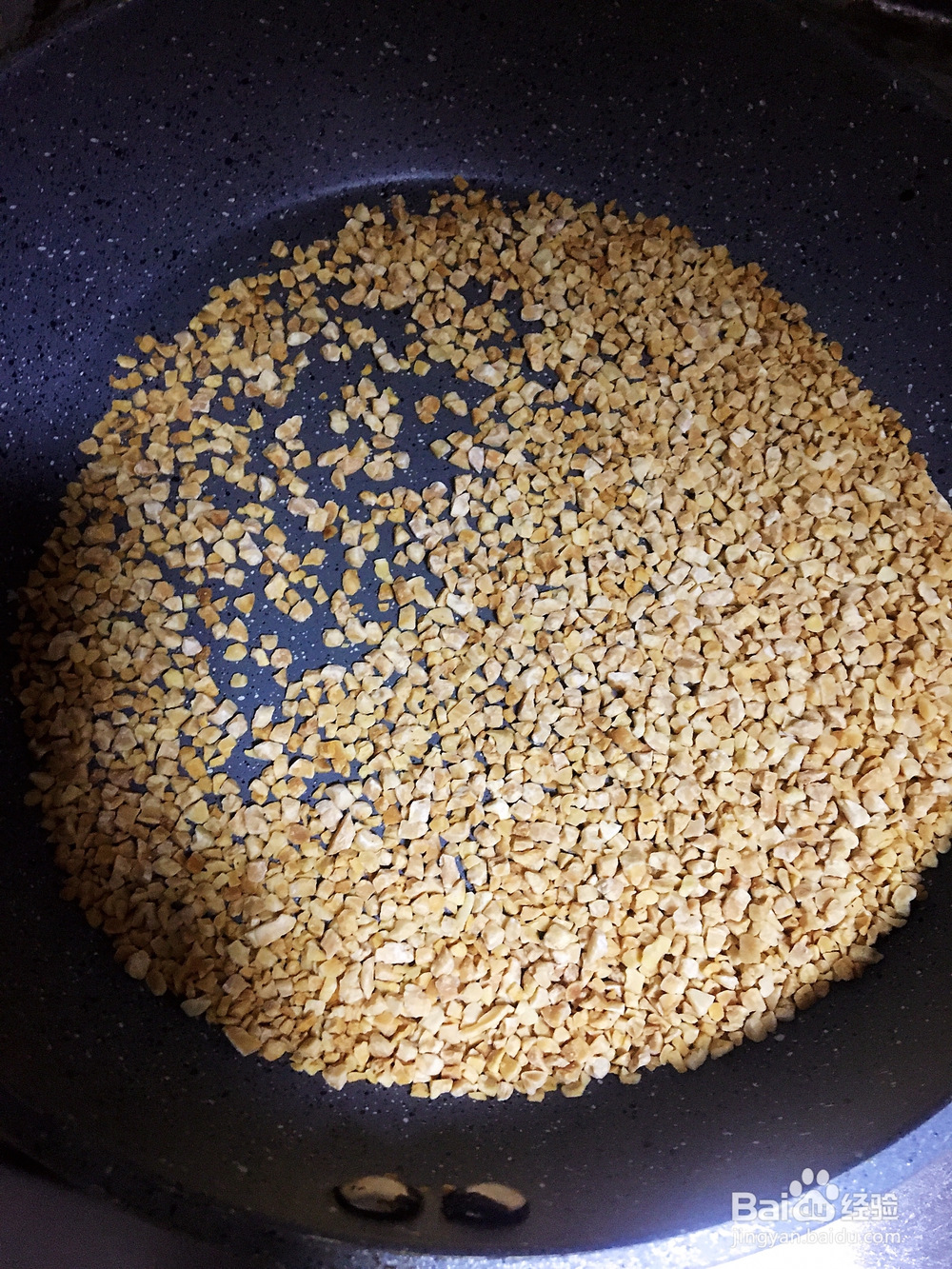 杏仁黑巧克力薄脆片比块状好吃百倍