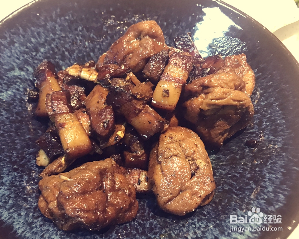 一个人做油豆腐红烧肉