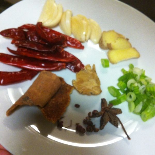 香辣土豆烧排骨