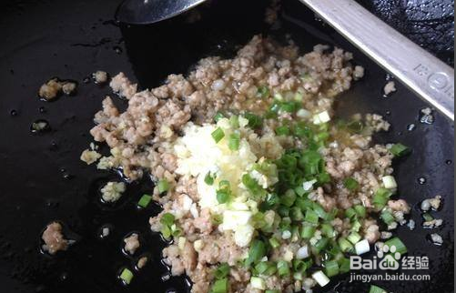 干荠菜炒肉末的做法