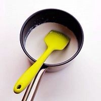 蜂蜜雪洛可冰淇淋夏日养颜美容冰品的做法