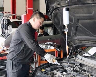 怎样清除汽车水壶里的油