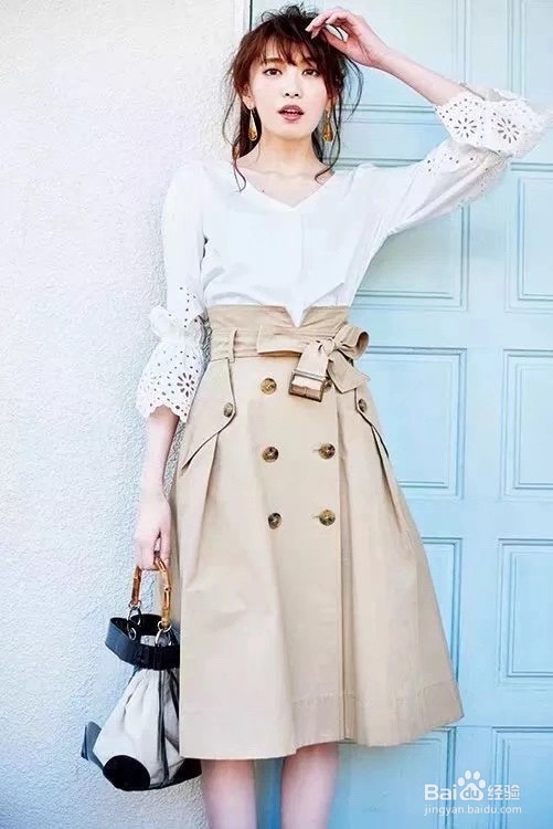 梨形身材的女人怎样搭配衣服更漂亮