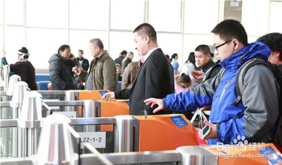 回家攻略:2019年春运坐火车应该注意什么事项