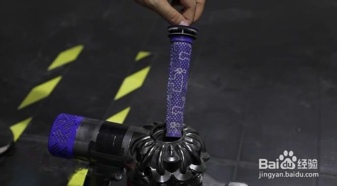 如何选购无绳式手提吸尘器