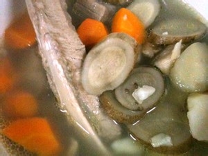 好喝的牛蒡排骨汤