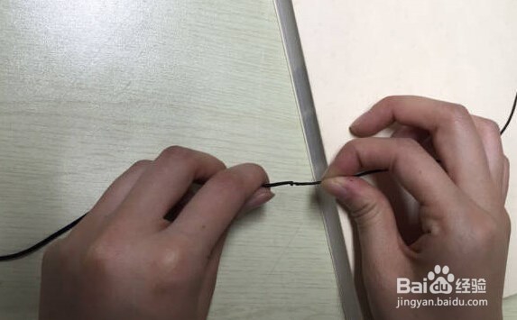 DIY丨手串不会换绳？那是你没get到好方法！