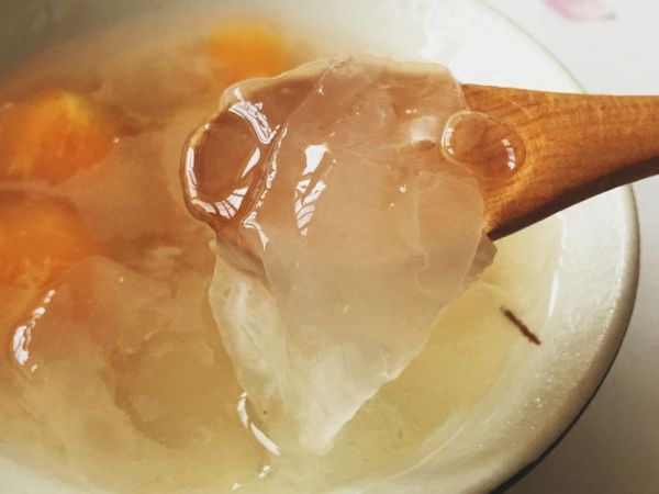 樱花木瓜银耳羹