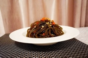 食补养生超简单凉拌海带丝