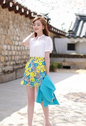 跟韩国女生学穿衣 看看夏季穿衣怎样搭配