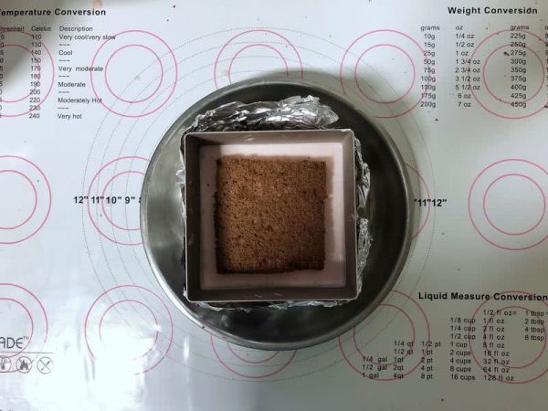 巧克力果酱慕斯蛋糕