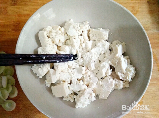 鸡蛋和豆腐的碰撞——鸡刨豆腐