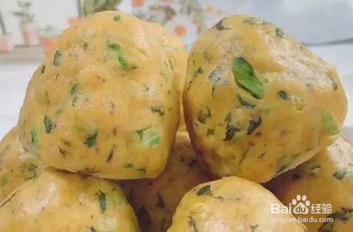 怎样在家做减肥版玉米窝窝头（详解）