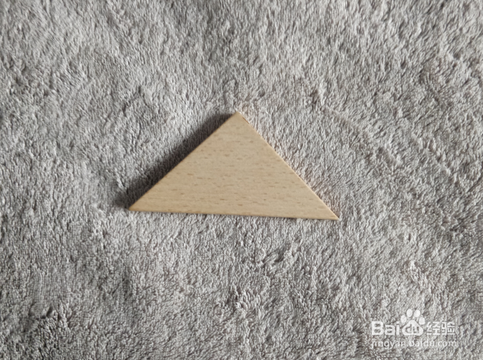 非洲草原上的蜜獾用七巧板怎么拼?