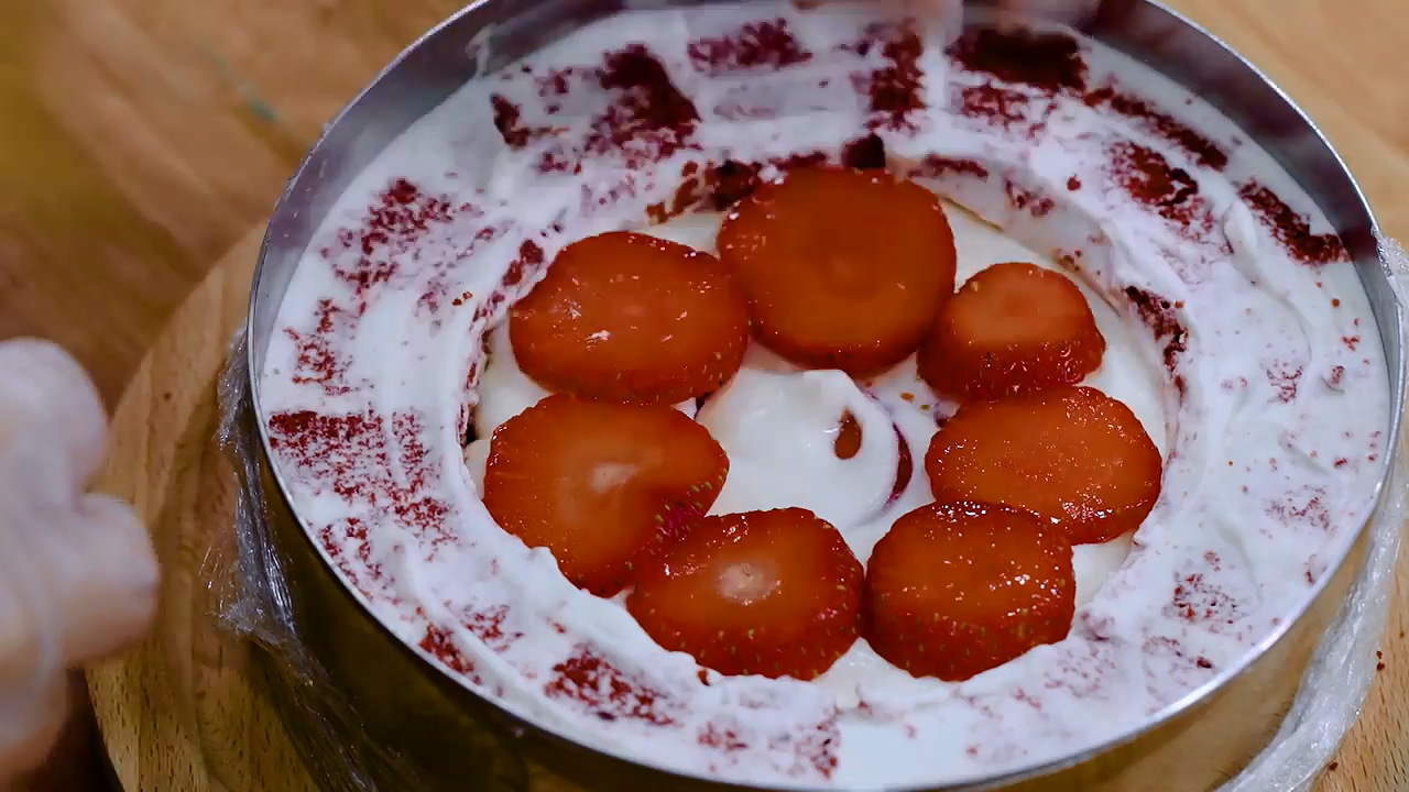 怎样做红丝绒漩涡蛋糕