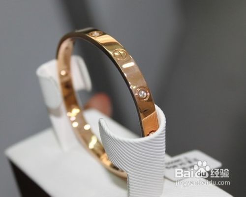 专家教你如何正确清洗珠宝礼品