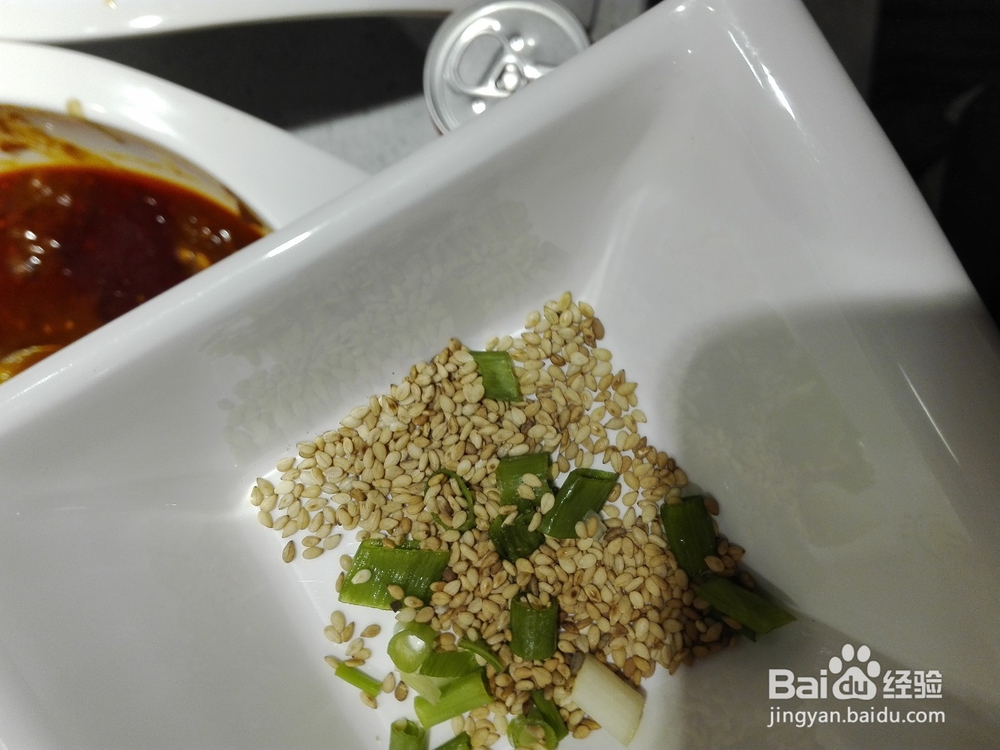 如何调制完美好吃的火锅油碟