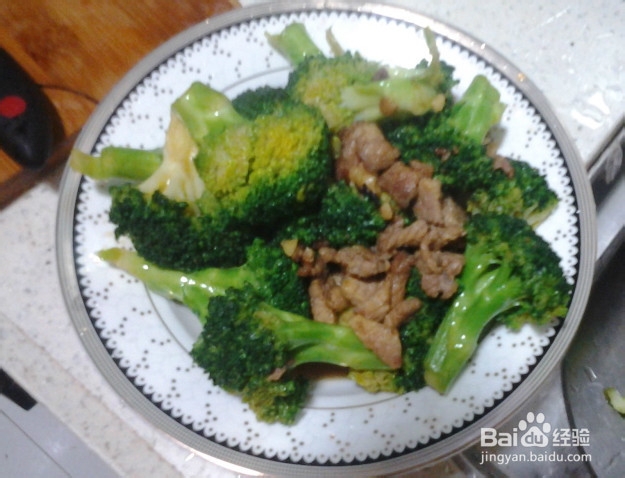 家常菜：西兰花炒肉片