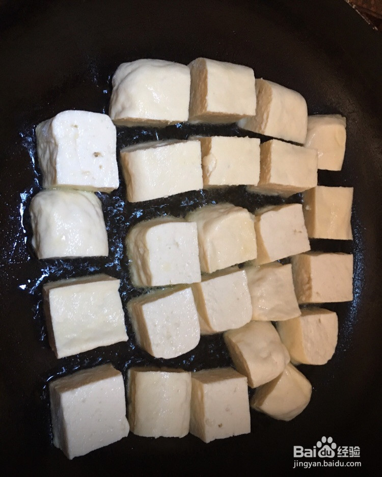 酸菜炒老豆腐的做法