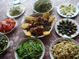 白洋淀有种传统美食—炖杂鱼的故事