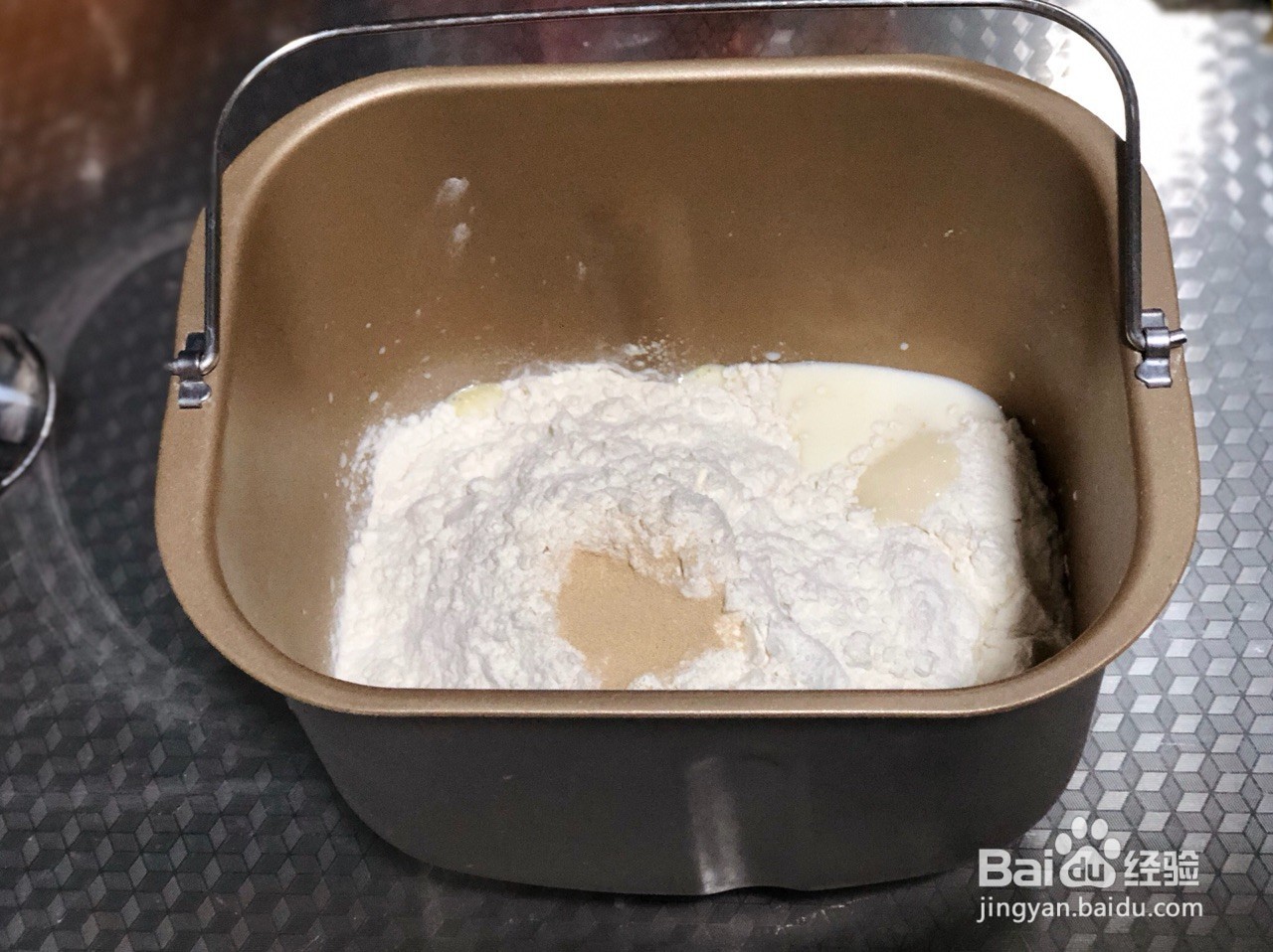 麦香肉松包怎么做？