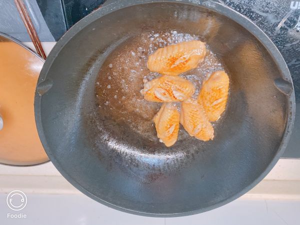 麻辣鲜虾鸡翅香锅